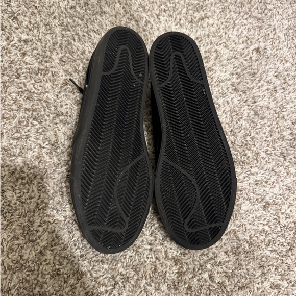 Nike sb skateboarding shoes, size 10 - Picture 4 of 5